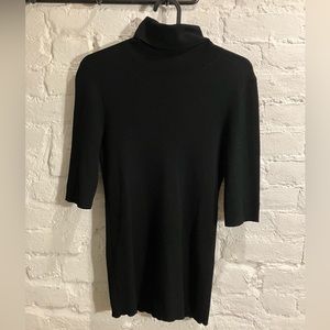 THEORY Black Turtleneck with elbow length sleeves